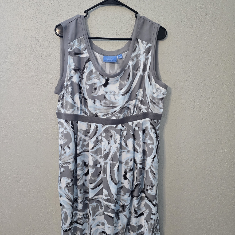 Simply Vera Vera Wang Gray and White Patterned Midi Dress